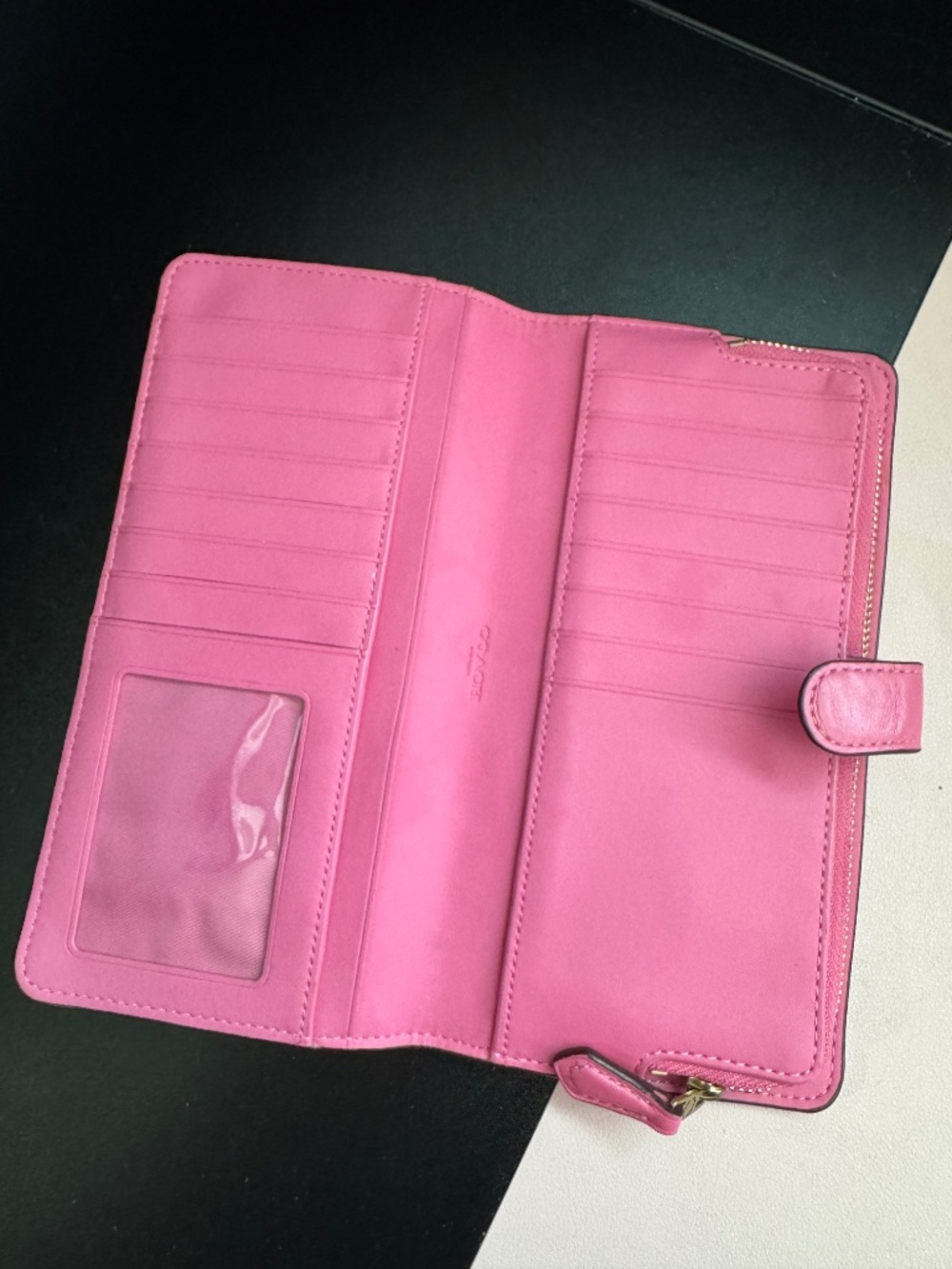 Pink Coach Wallet - Picture 4 of 8